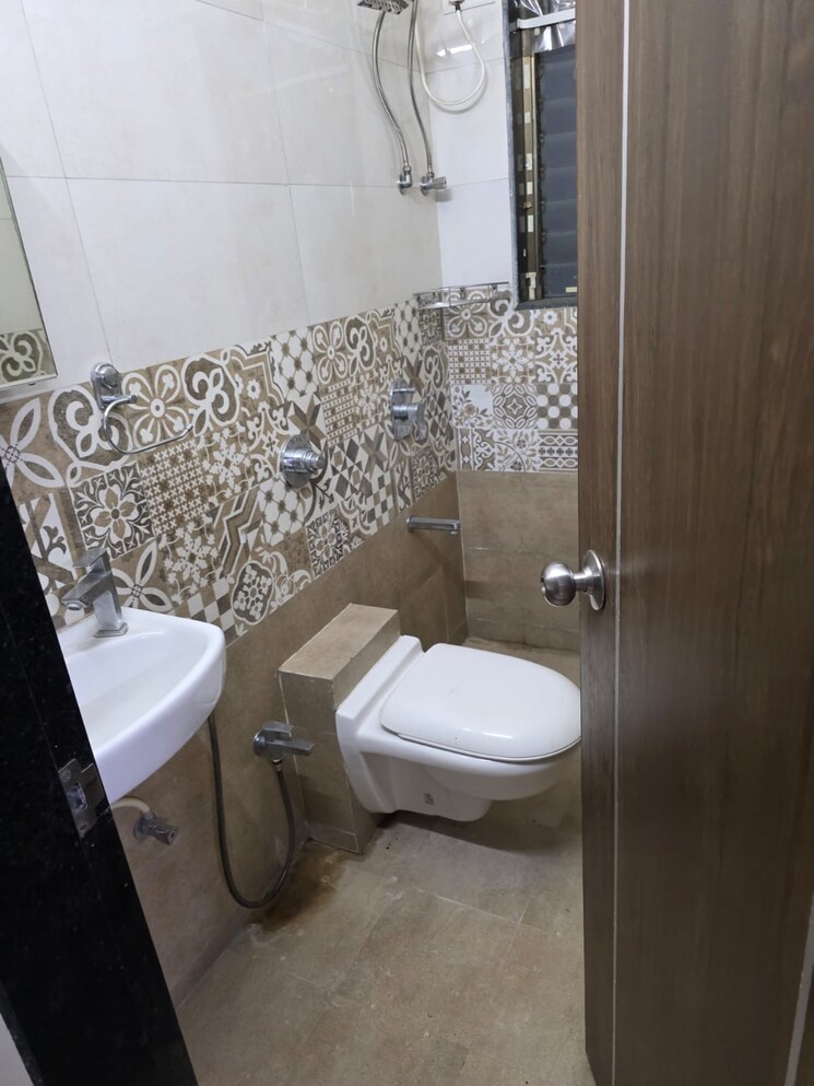 Bathroom, etco-eco-heights 1.5 Bedroom 497 Sq.Ft. Apartment In Andheri East Mumbai 9625875