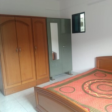 Master Bedroom in 2 BHK Apartment at Kothrud – for Rent