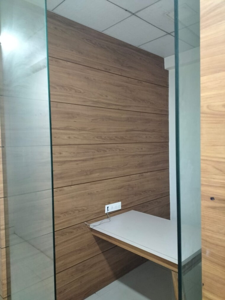 Bathroom, real-tech-park Commercial Office Space 800 Sq.Ft. In Vashi Sector 30a Navi Mumbai 9625933