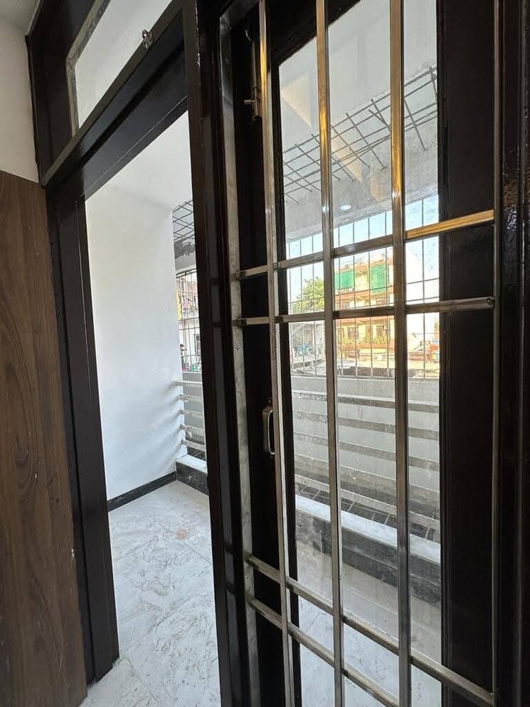 Balcony, saket 1 Bedroom 550 Sq.Ft. Apartment In Saket Delhi 9625938