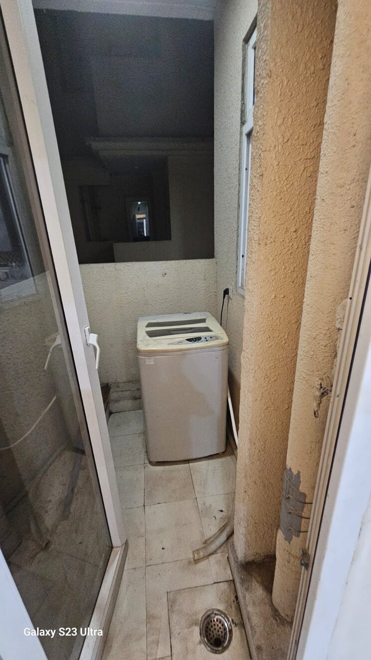 Bathroom, signature-the-serenas 2 Bedroom 724 Sq.Ft. Apartment In Sohna Sector 36 Gurgaon 9625958