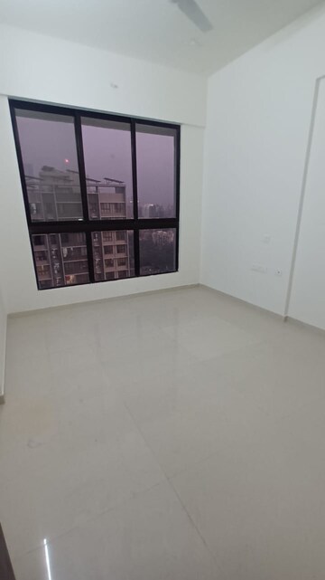 Room in 2 BHK Apartment at Kolte Patil Verve, Bangur Nagar – for Rent