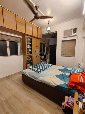 1 BHK Apartment For Rent in Shiv Shaila, Worli