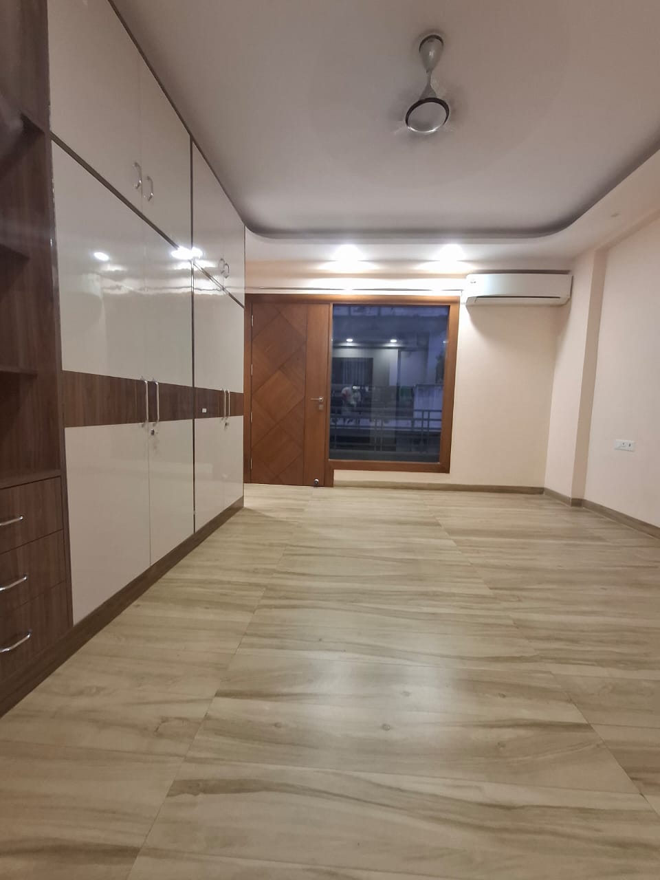 2 BHK Apartment For Sale in Signature The Serenas