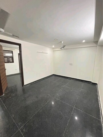 Room in 1 BHK Builder Floor at Chattarpur – for Rent