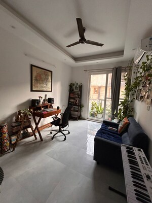 1 BHK Builder Floor For Rent in Saket