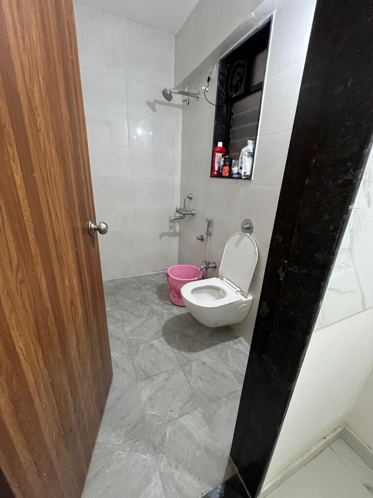 Bathroom, iravati-apartment 2 Bedroom 960 Sq.Ft. Apartment In Kothrud Pune 9626005