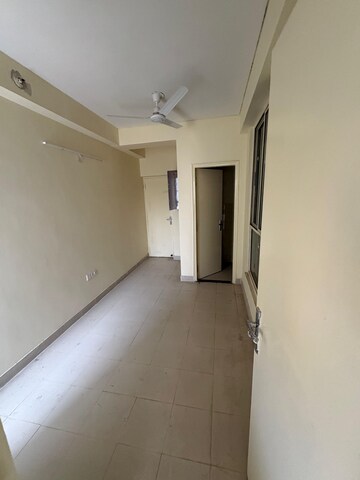 Building Lobby in 4 BHK Apartment at Piedmont Taksila Heights, Sector 37c – for Rent
