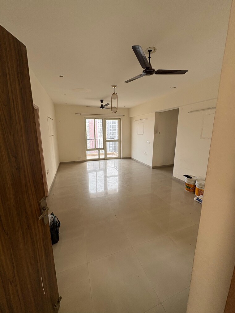 Room, imperia-esfera 3 Bedroom 1850 Sq.Ft. Apartment In Sector 37c Gurgaon 9626003