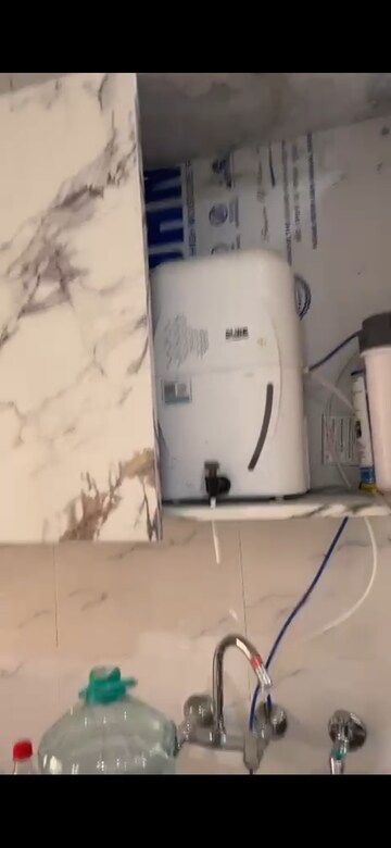 Bathroom in 1 RK Independent House at Lajpat Nagar 4 – for Rent