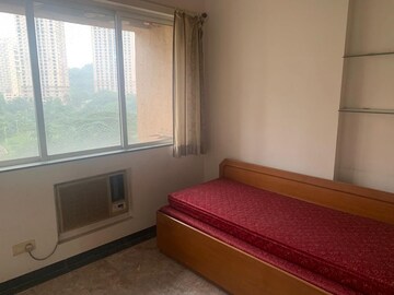 Room in 2 BHK Apartment at Hiranandani Avalon, Powai – for Rent