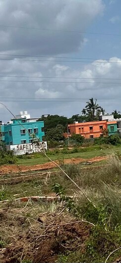 Plot For Sale in Patrapada