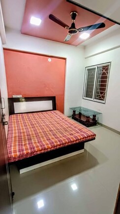 2 BHK + Pooja Room Apartment For Sale in Amanora Neo Towers