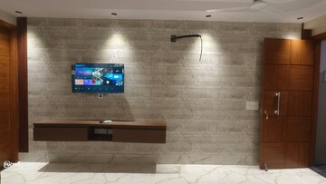 Master Bedroom in 1 BHK Builder Floor at Vinoba Puri – for Rent