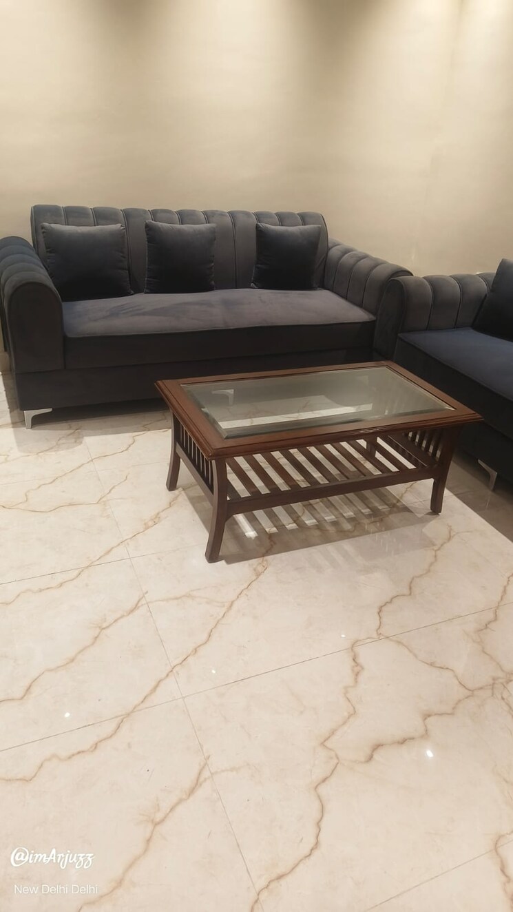 Living Room, vinoba puri 1 Bedroom 550 Sq.Ft. Builder Floor In Vinoba Puri Delhi 9626024