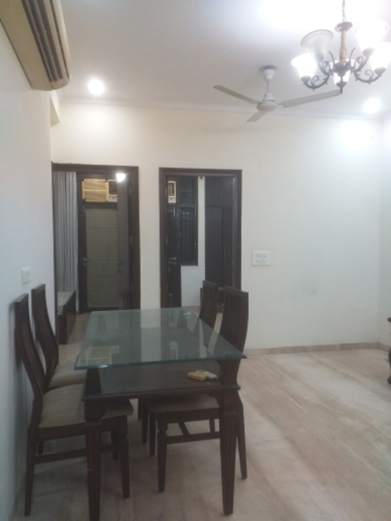 Living Room, new rajinder nagar 3 Bedroom 1230 Sq.Ft. Builder Floor In New Rajinder Nagar Delhi 9626115