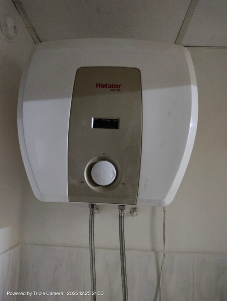 Bathroom, rof-aalayas 1 Bedroom 405 Sq.Ft. Apartment In Sector 102 Gurgaon 9626067