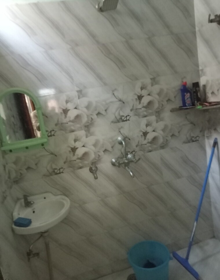 Bathroom, vikas nagar 2 Bedroom 1115 Sq.Ft. Independent House In Vikas Nagar Lucknow 9626070