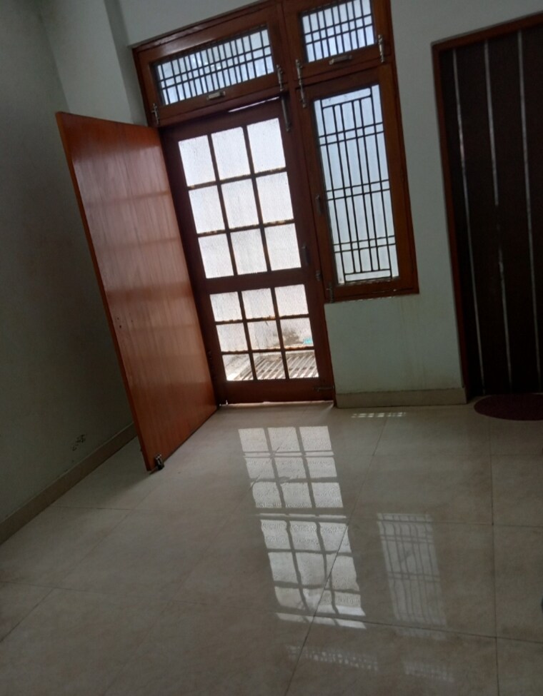 Room, vikas nagar 2 Bedroom 1115 Sq.Ft. Independent House In Vikas Nagar Lucknow 9626070