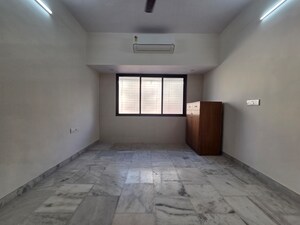 Room in 2 BHK Apartment at Riddhi Garden, Malad East – for Rent