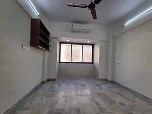 Room in 2 BHK Apartment at Riddhi Garden, Malad East – for Rent