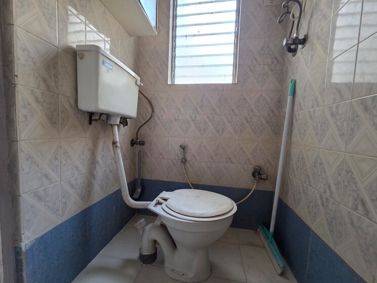 Bathroom, riddhi-garden 2 Bedroom 650 Sq.Ft. Apartment In Malad East Mumbai 9626077