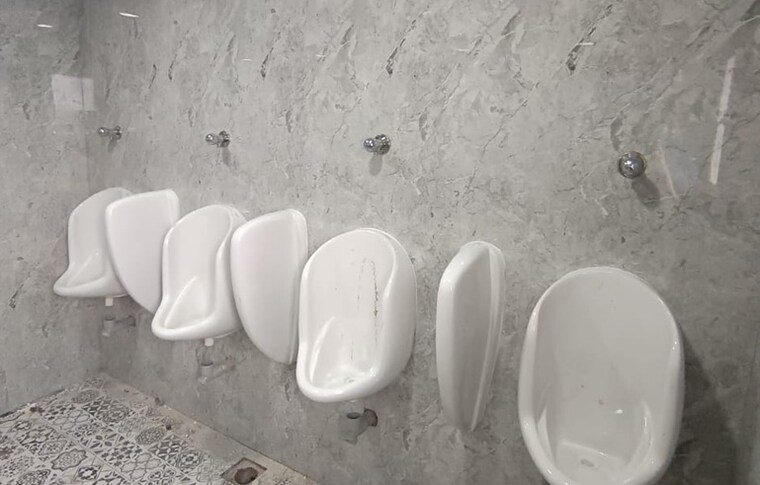 Bathroom, kanakia-wall-street Commercial Office Space 5500 Sq.Ft. In Andheri East Mumbai 9626045