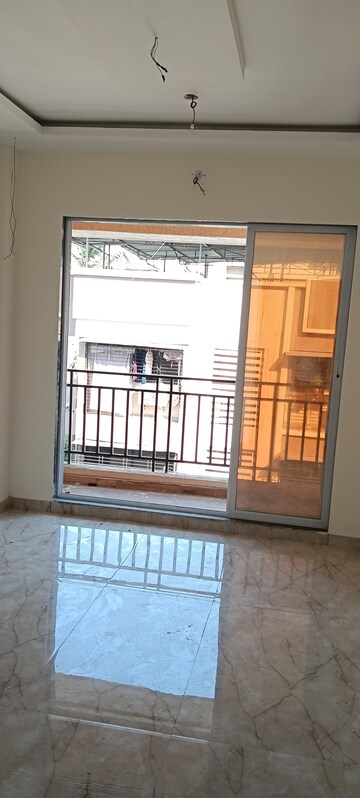 Room in 2 BHK Apartment at Ashapura Plaza, Dombivli West – for Sale