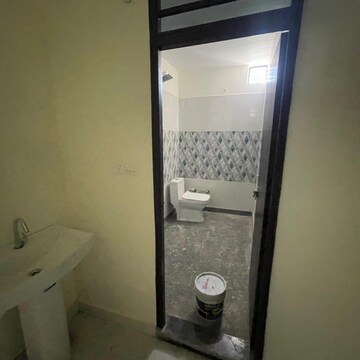 Bathroom in 4 BHK Independent House at Kanker Khera – for Sale