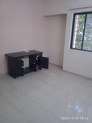 Parking in 2 BHK Apartment at Konark Nagar Phase 2, Viman Nagar – for Rent