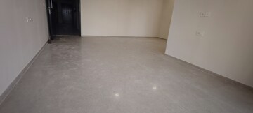 Room in 2 BHK Apartment at Hiranandani Fortune City, New Panvel – for Rent