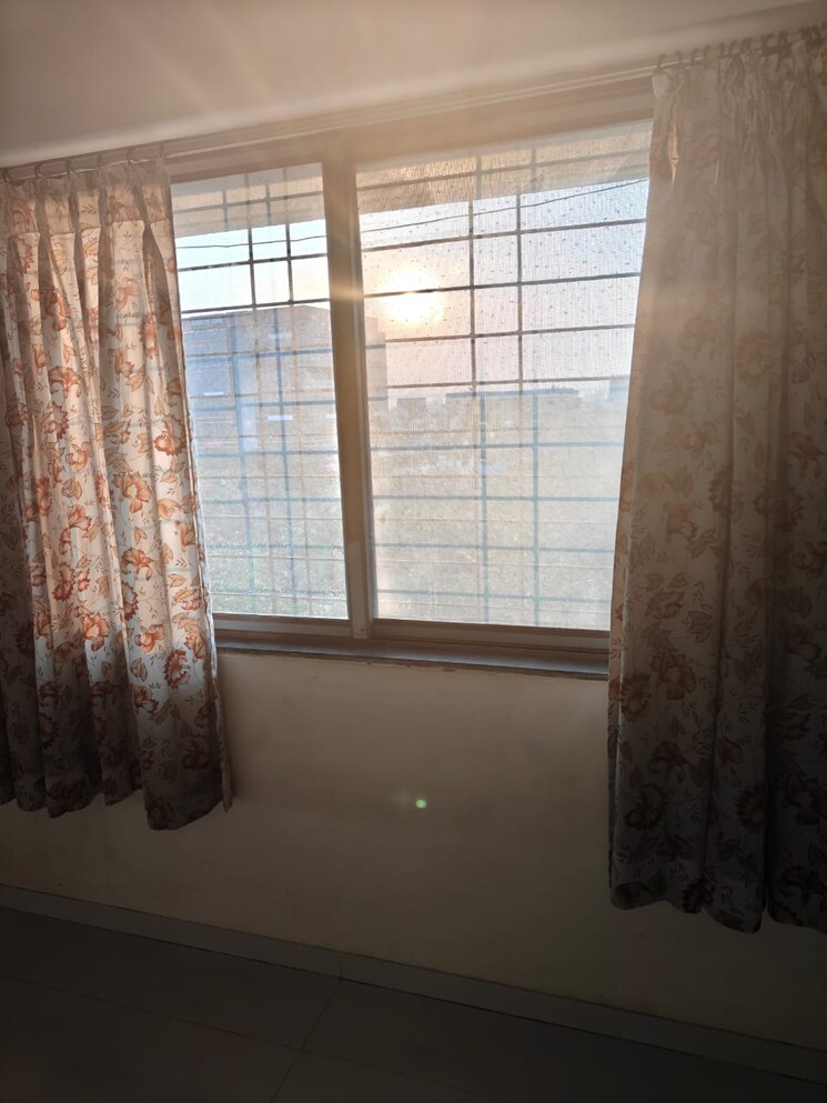 Room, sahar-tower 2 Bedroom 580 Sq.Ft. Apartment In Andheri East Mumbai 9626190