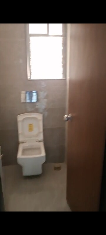 Bathroom in 2 BHK Apartment at HF Blossom Residency, Vile Parle East – for Rent