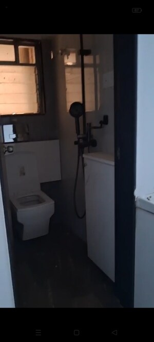 Team Area in 2 BHK Apartment at HF Blossom Residency, Vile Parle East – for Rent