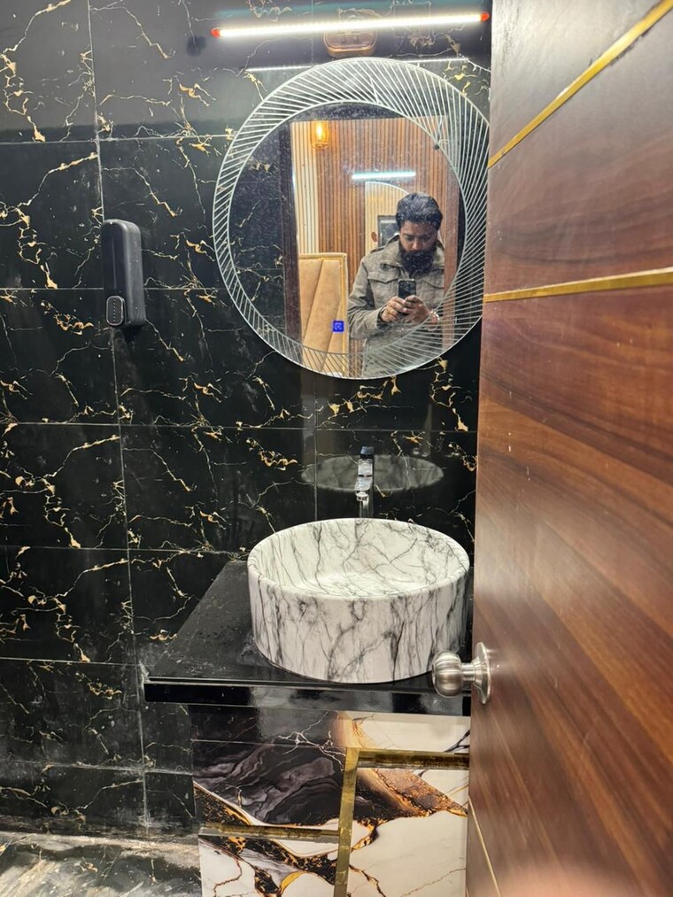 Bathroom, sahastradhara road 1 Bedroom 700 Sq.Ft. Builder Floor In Sahastradhara Road Dehradun 9626249