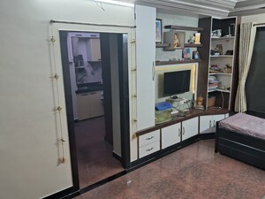 Room in 1 BHK Apartment at Kalwa – for Sale