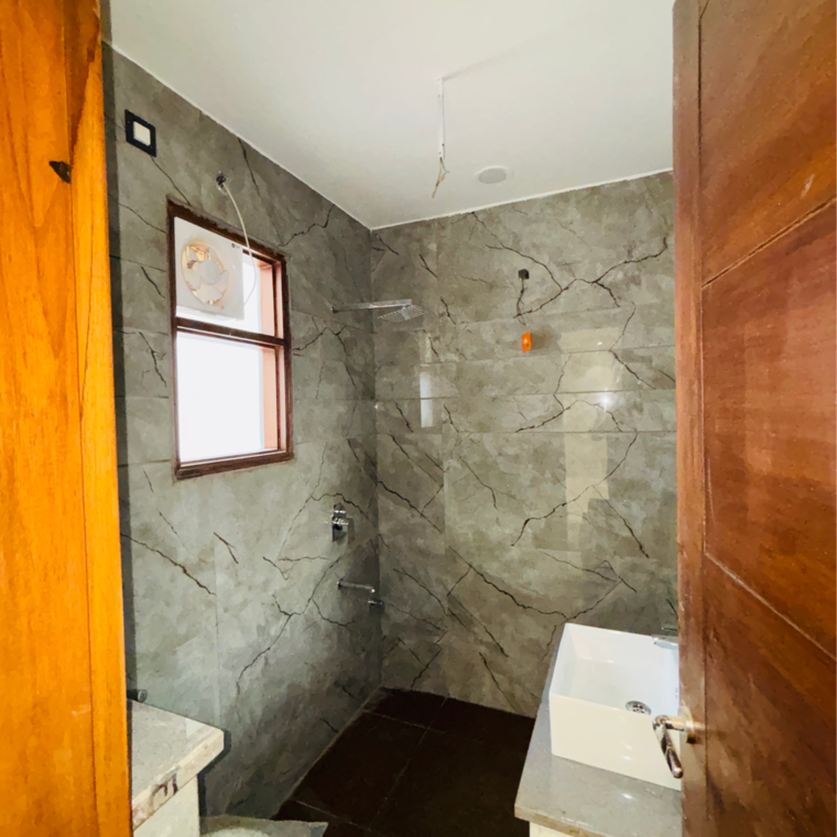 Bathroom, sector 85 3 Bedroom 2250 Sq.Ft. Builder Floor In Sector 85 Faridabad 9626293