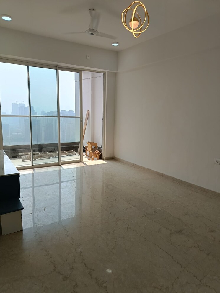 Room, courtyard-by-narang-realty-and-the-wadhwa-group 2 Bedroom 840 Sq.Ft. Apartment In Pokhran Road No Two Thane 9626270