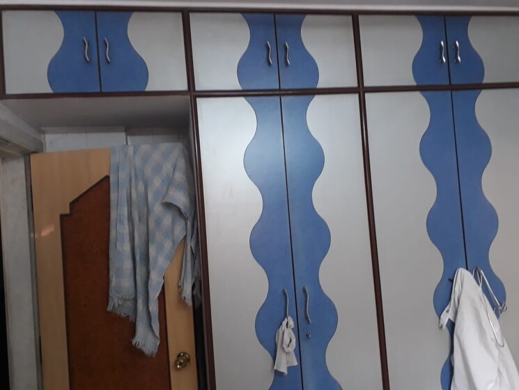 undefined, kurla west 3 Bedroom 1000 Sq.Ft. Apartment In Kurla West Mumbai 9626275