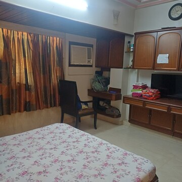 Balcony in 2 BHK Apartment at Kohinoor Tower Dadar, Dadar West – for Sale