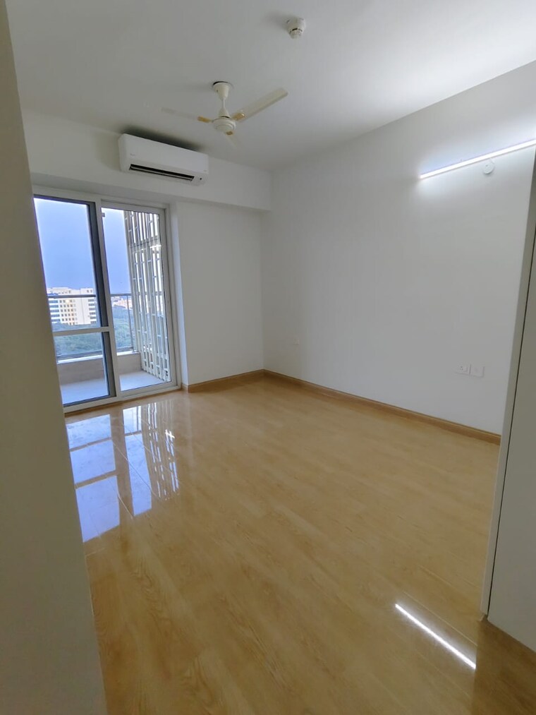 Room, dlf-one-midtown 3 Bedroom 2282 Sq.Ft. Apartment In Moti Nagar Delhi 9626314