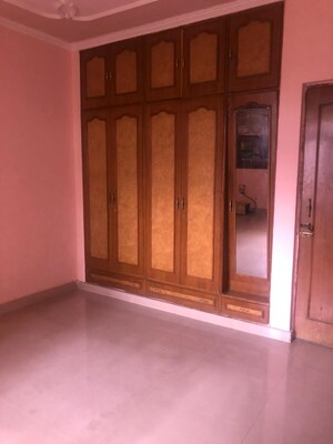 Room in 3 BHK Apartment at Dwarka – for Sale