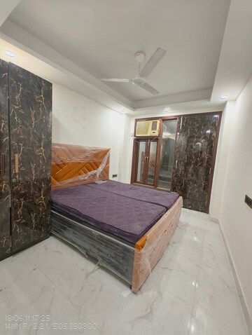 Bedroom in 1 BHK Builder Floor at Saket – for Rent