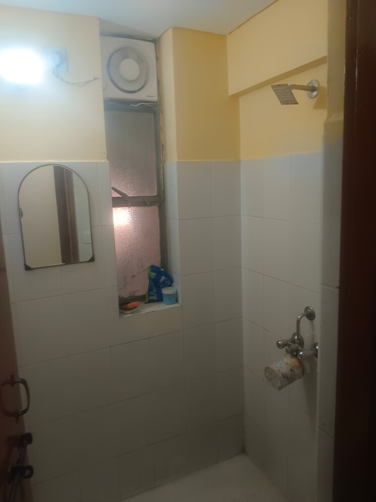 Bathroom, adani-aangan-arcade 1 Bedroom 412 Sq.Ft. Apartment In Sector 88a Gurgaon 9626375
