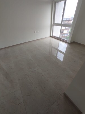 Room in 3 BHK Apartment at Nirman Vishnubaug, Model Colony – for Sale