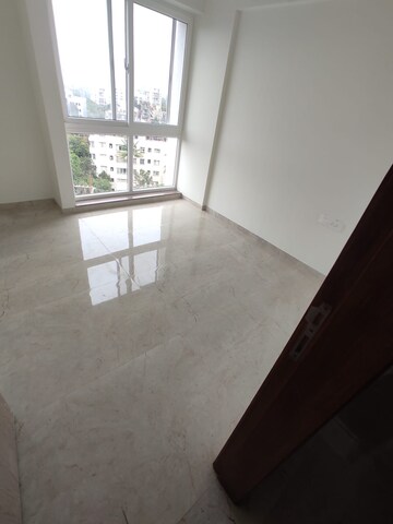 Room in 3 BHK Apartment at Nirman Vishnubaug, Model Colony – for Sale