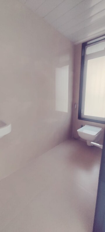 Room in 2 BHK Apartment at Arkade Serene, Malad West – for Rent