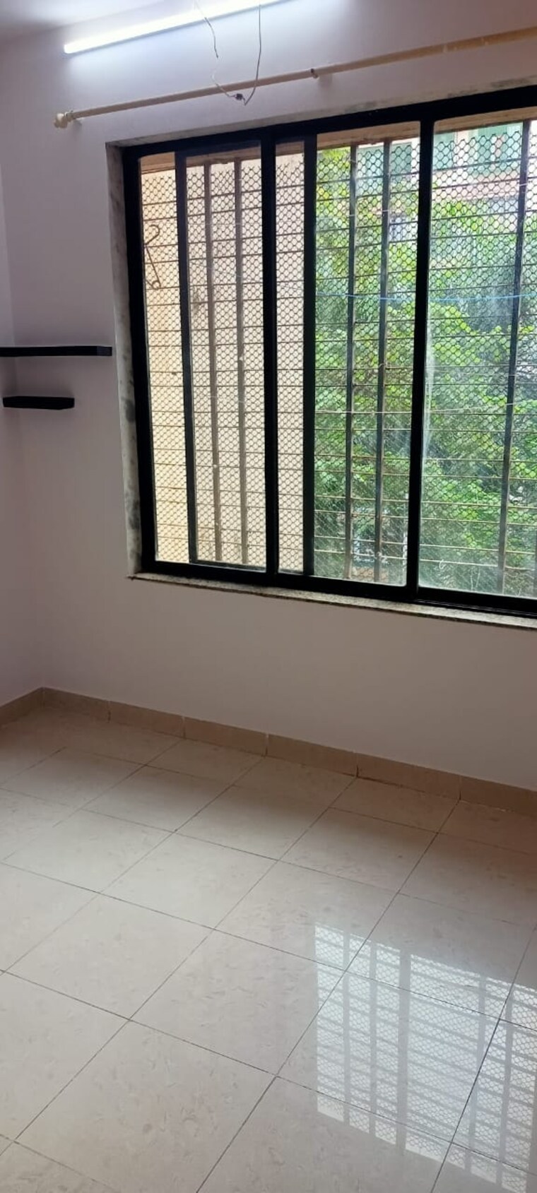 Room, gundecha-valley-of-flowers 1 RK 250 Sq.Ft. Apartment In Kandivali East Mumbai 9626410