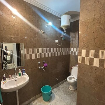 Attached Bathroom in 1 BHK Builder Floor at Chattarpur – for Rent