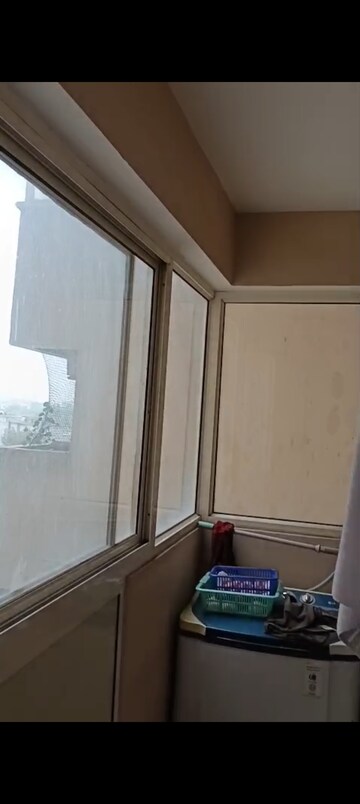 Furnished Amenities in 3 BHK Apartment at Landcraft Golf Links, Pandav Nagar – for Sale